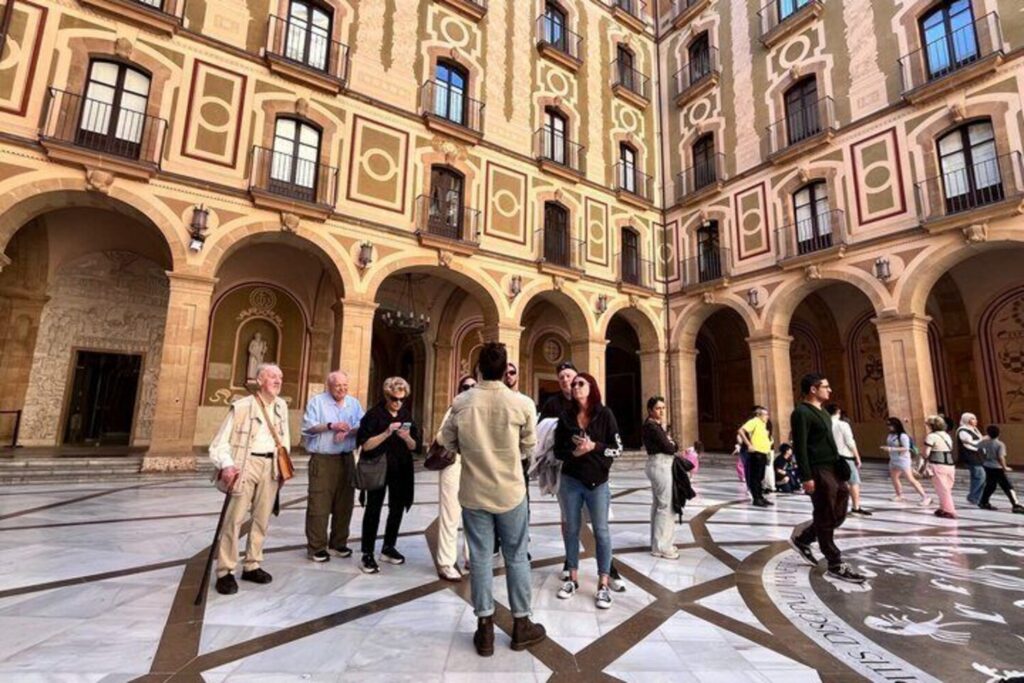 Montserrat Monastery Small Group Tour with Hotel Pick-up