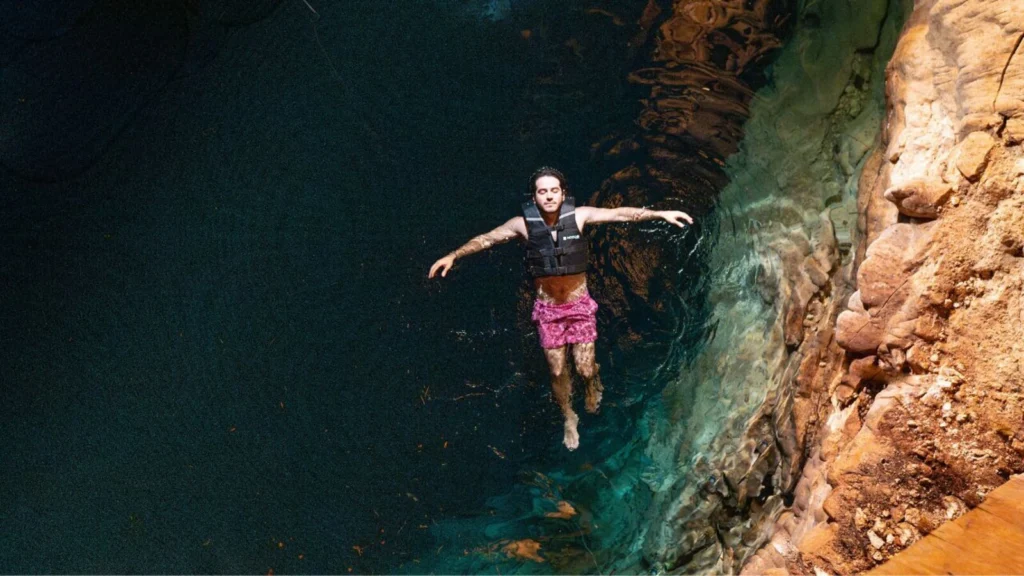 Chichen Itza with Cenote Noolha, Zip-Line and Valladolid