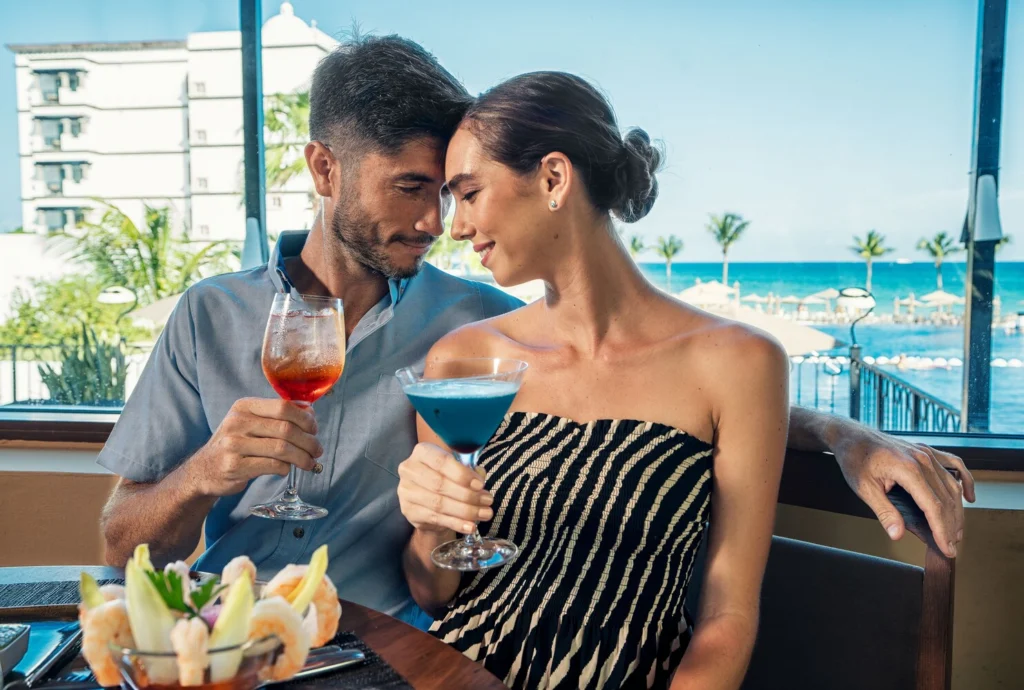 Holiday Inn Club Vacations Grand Residences by IHG - All Inclusive, Puerto Morelos, on the beach