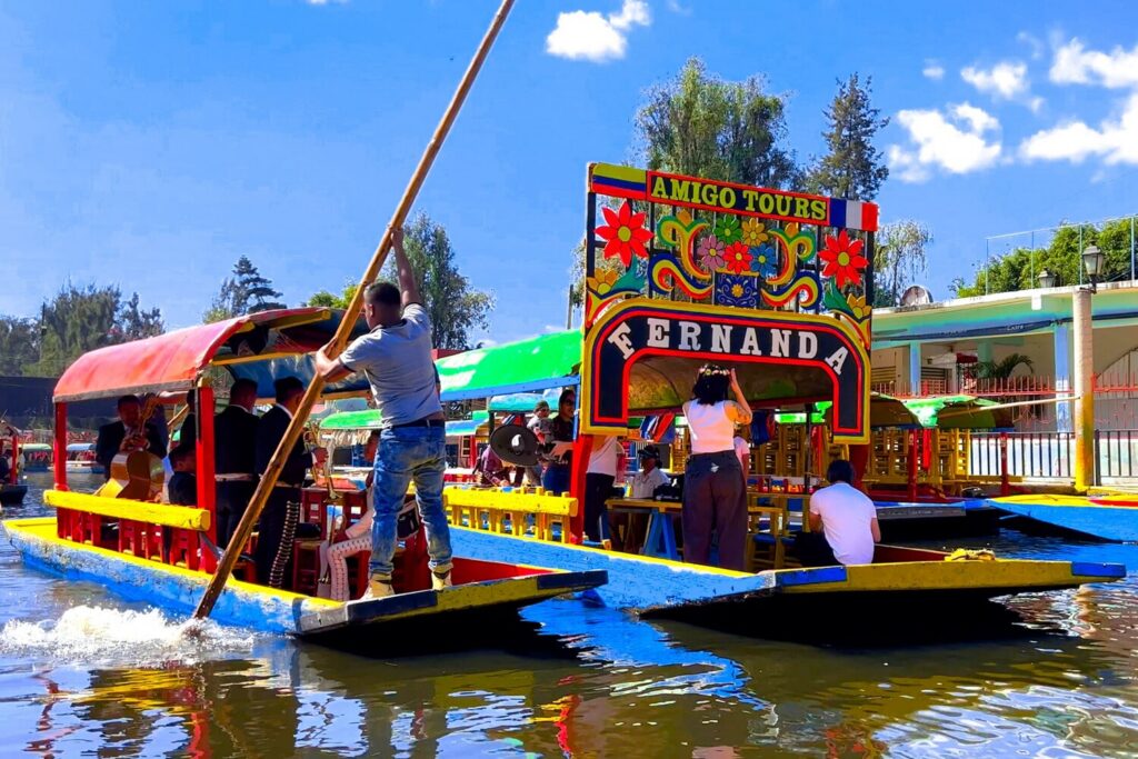 Xochimilco, Coyoacan & Frida Kahlo Museum with Lunch