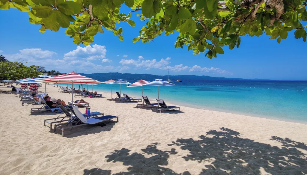 S Hotel Montego Bay - Luxury Boutique All Inclusive Hotel, Hip Strip, beside Doctor's Cave Beach