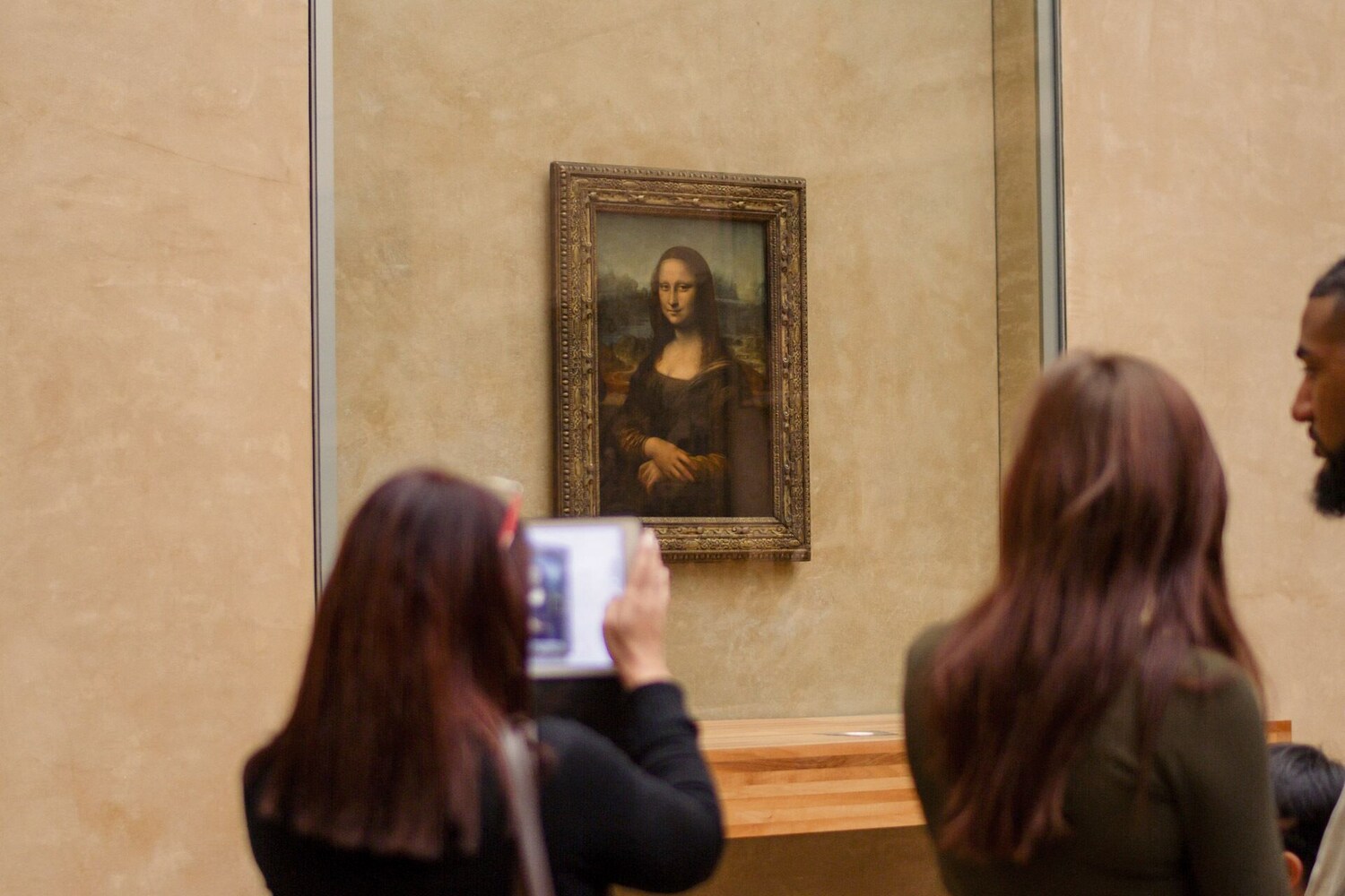 Closing Time at the Louvre: From Mona Lisa to Venus de Milo