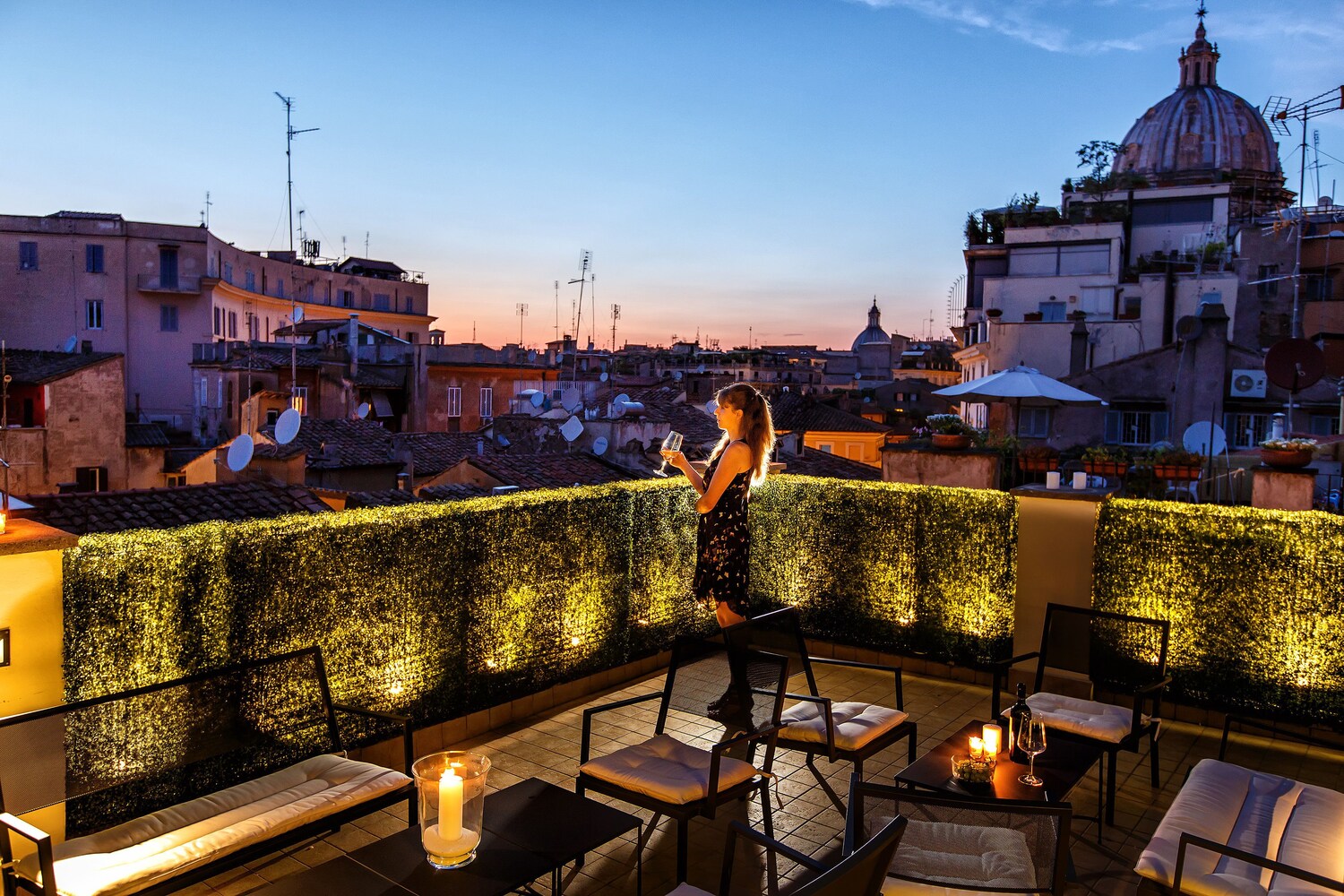 Rome in Two Halves: Walking the Ancient City and the Baroque One Around the Heat