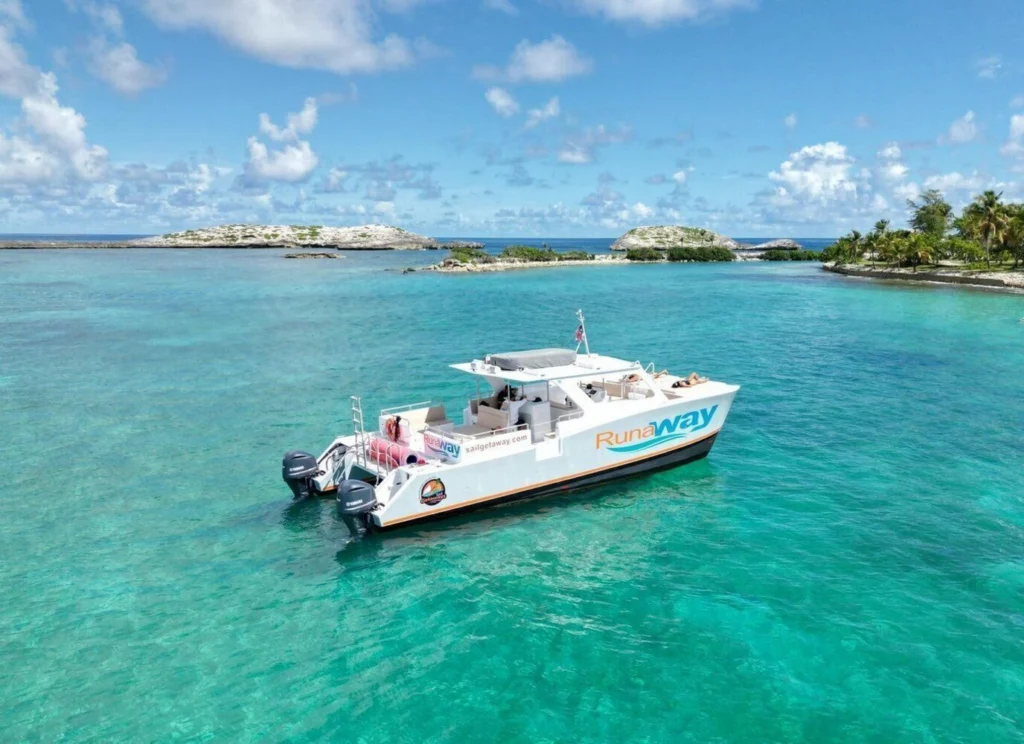 Icacos: Double Dip Power Catamaran Snorkel & Beach Tour